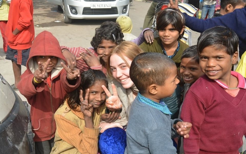 Volunteer with Children in India
