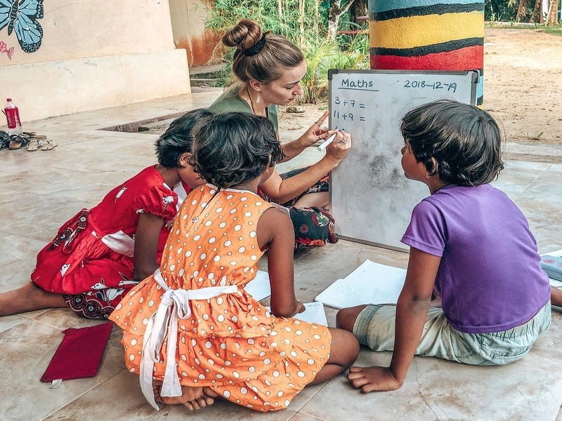 Teach in Sri Lanka